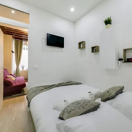 Apartment Antique-Style Flat In Val-De-Grace
