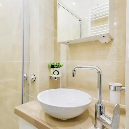 Apartment Antique-Style Flat In Val-De-Grace